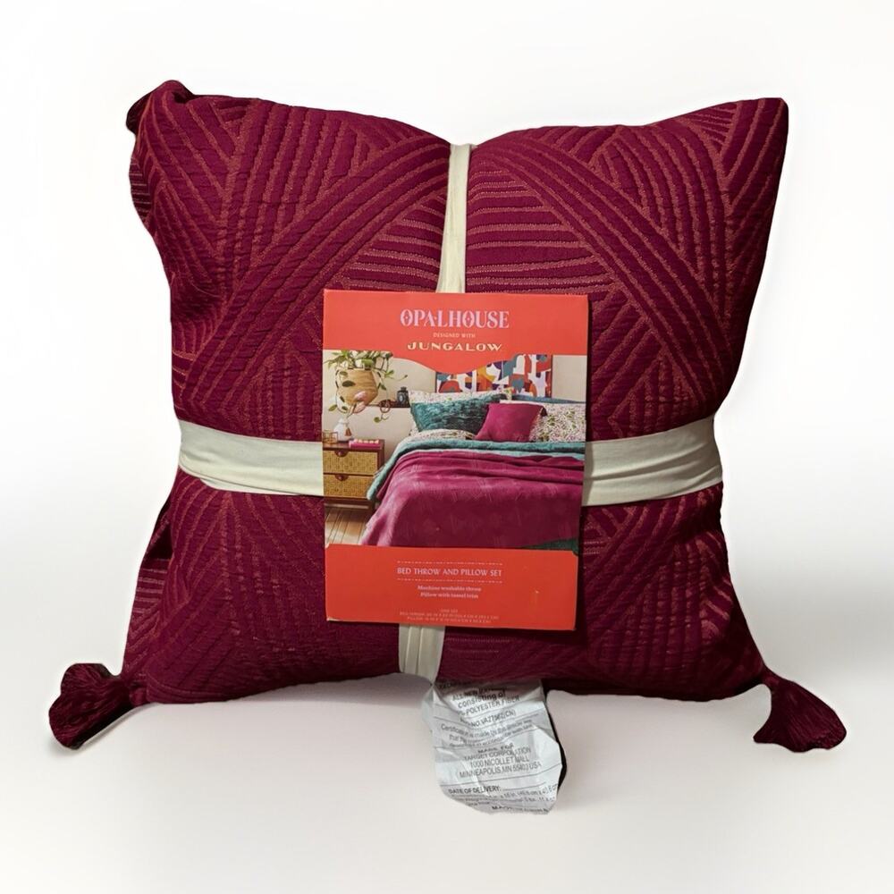 Opalhouse Jungalow 60x80 Throw & Tassel Pillow Set Voodoo Berry Fuchsia Boho